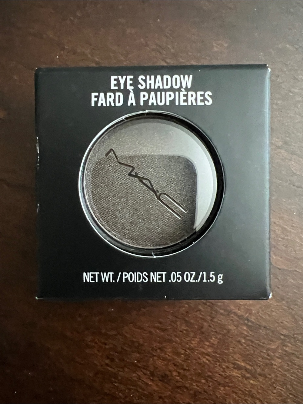 MAC Cosmetics Eye Shadow Single – Smoky Charcoal Gray